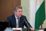 Радий Хабиров провёл еженедельное оперативное совещание