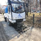 Продолжаются работы по уборке улиц города