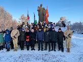 В Туймазах  около памятника "Скорбящая мать" состоялось торжественное мероприятие, посвященное Дню неизвестного солдата