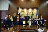 Вручение детям наград Российского союза спасателей.