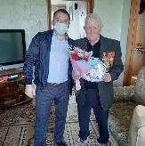 Ветераны принимают поздравления с приближающимся Днем Победы