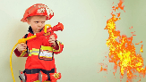 Родители, помните: огонь – опасная игрушка для детей!