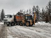 В Туймазах продолжаются работы по вывозу снега